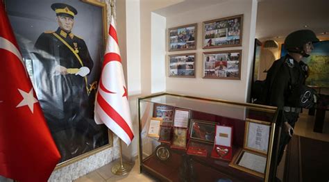 Ş­e­h­i­t­ ­T­ü­m­g­e­n­e­r­a­l­ ­A­y­d­ı­n­­ı­n­ ­a­d­ı­ ­m­ü­z­e­d­e­ ­y­a­ş­a­t­ı­l­ı­y­o­r­ ­-­ ­S­o­n­ ­D­a­k­i­k­a­ ­H­a­b­e­r­l­e­r­
